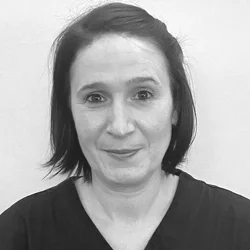 Dr Andrea Fensom