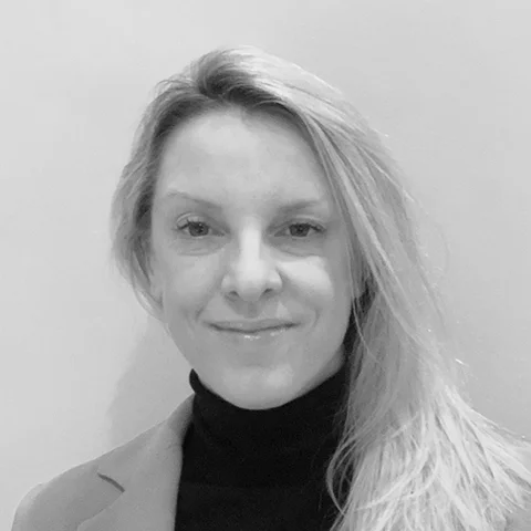 DR CAROLINE JEWELS