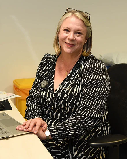 Dr Charlotte E C Ridout