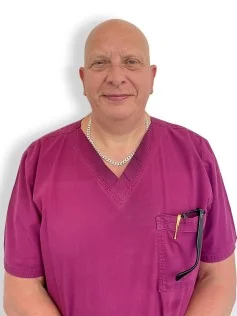 MR SIMON CHAPMAN