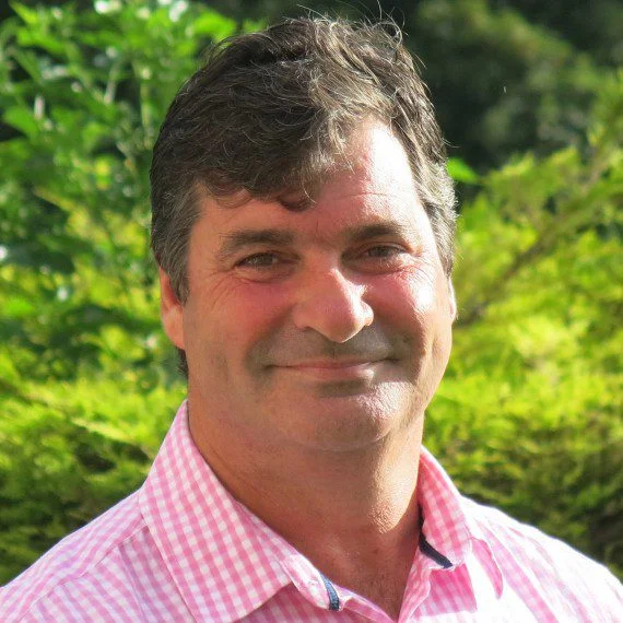 Dr Allan Fox