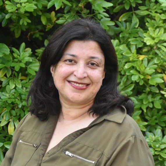 Dr Seema Chakravarti