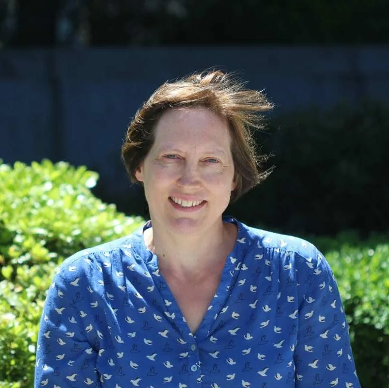 Dr Roseanne Whitfield
