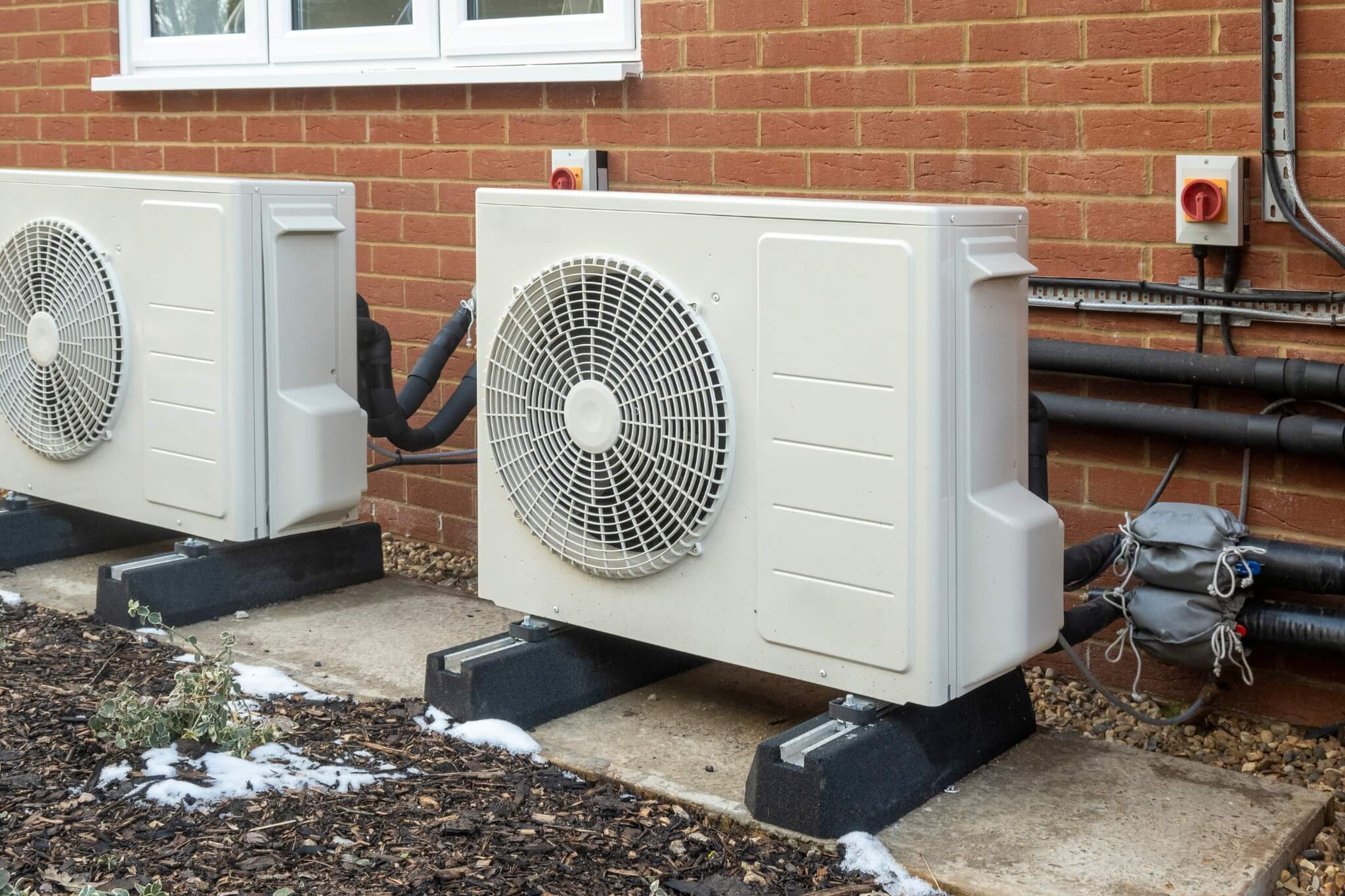 Kan een warmtepomp geïnstalleerd worden in oudere woningen?