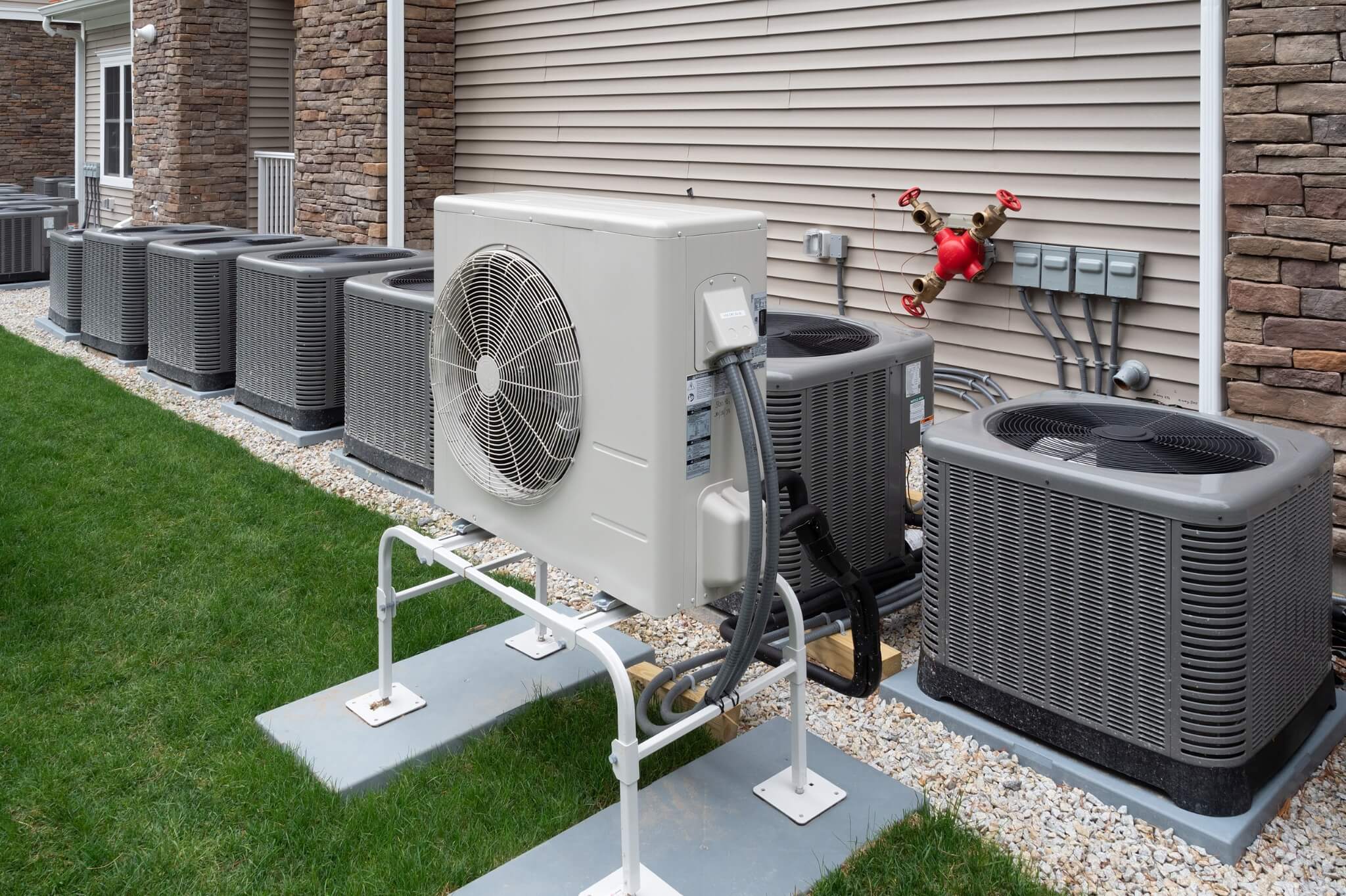 Kan een warmtepomp ook koelen?