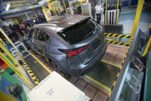 Canadian auto sector hopeful a U.S. trade deal will come with carve-outs