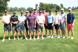 Horse race golf competition underway at Woodlawn