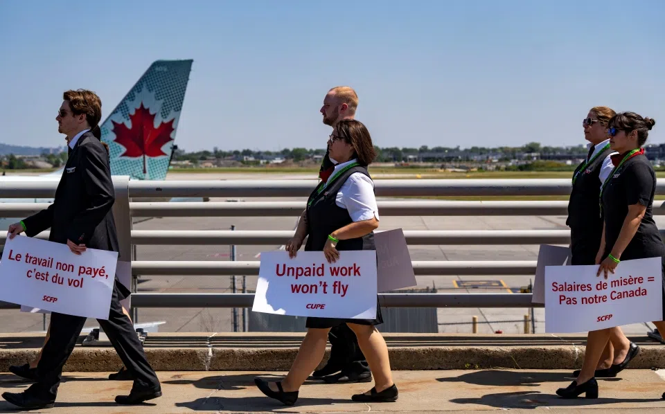 Air Canada to begin cancelling flights ahead of possible work stoppage on Saturday