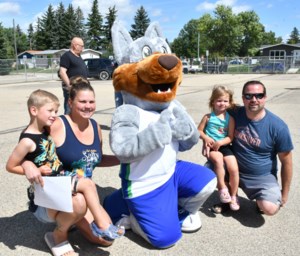 Young schoolchildren learn tips to ride the bus safely in Moose Jaw