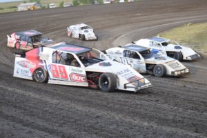 Close races highlight late-season program at the speedway