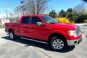 Moose Jaw police seeking suspect vehicle in hit-and-run