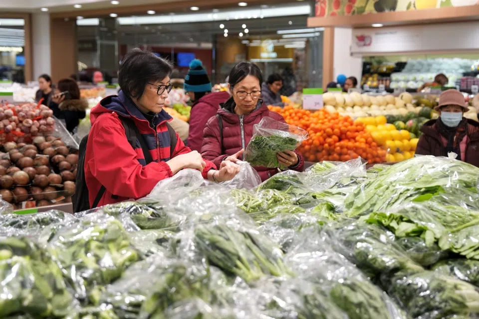 Statistics Canada reports retail sales up 1.5 per cent in June at $70.2 billion