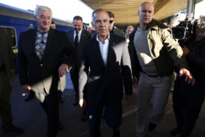 In Kyiv, Carney not ruling out Canadian troops in Ukraine if peace deal reached