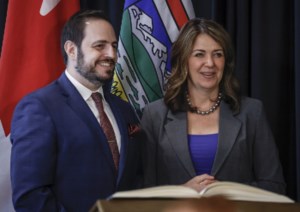 Alberta rewriting order banning school library books to protect classics: Smith