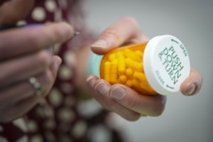 Think tank calls on Ottawa to abandon single-payer pharmacare model
