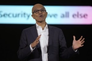 National Defence using U.S. cloud services for ‘mission critical’ applications