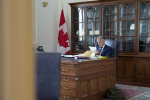 Prime Minister Carney meets with Chinese Premier to discuss canola, peas
