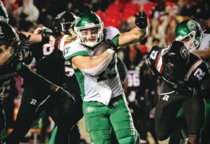Roughriders use big plays to take win over Ottawa Redblacks, snap two-game losing skid