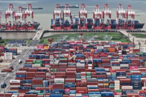 China's exports to US drop in September, while rise in global shipments hits a 6-month high