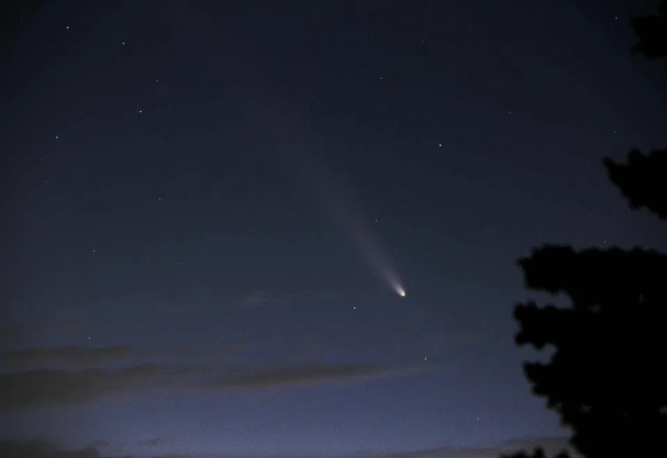 Eyes on the skies:  Comet Lemmon to make close approach to Earth