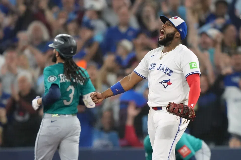 Blue Jays ‘born ready’ for tonight’s Game 7 ALCS showdown with visiting Mariners