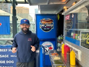 Toronto Blue Jays fans say ALCS Game 7 is like a Canadian heritage moment