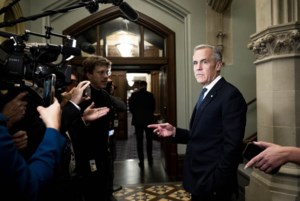 In the news today: New analysis of federal finances, India says no to Canadian envoys