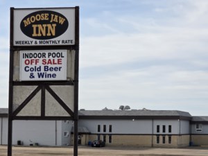 Motel's wheelchair-unfriendly room taints tourist's Moose Jaw trip