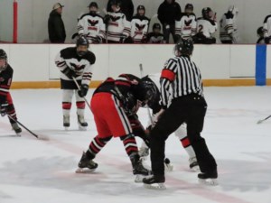Under-18 Ice Hawks have win some, lose some weekend in Outlook