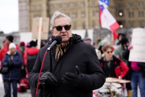 Former immigration minister says Canada’s reputation on welcoming refugees is at risk