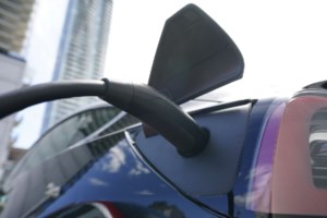 B.C. abandons EV rebates to the Feds as it scraps sales mandate of 100% by 2035