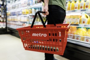 Grocery and drugstore retailer Metro reports $217M fourth-quarter profit