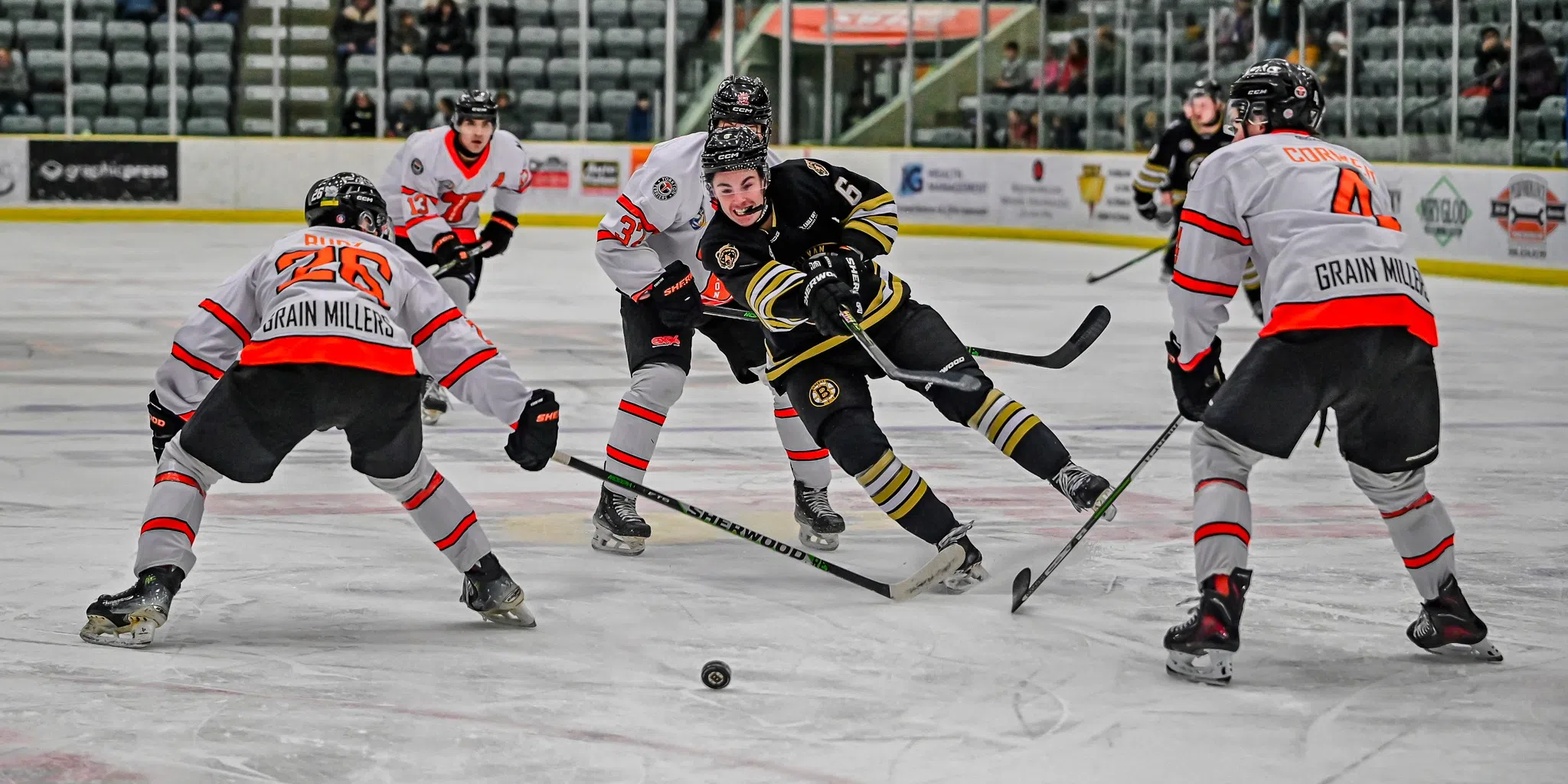 Yorkton Terriers head into holiday break on high note after road win in Estevan