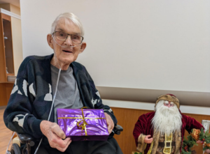 Redvers long-term care residents find Christmas joy in community