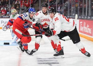 Zayne Parekh scores pair as Canada takes high-scoring win over Czechia to open World Junior Hockey Champonship