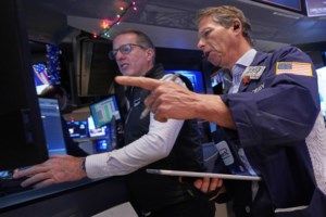 Stocks edge lower as 2025 winds down while gold and silver rise