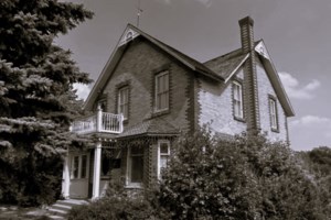 'There is a presence': Residents recall spooky encounters in Drinkwater