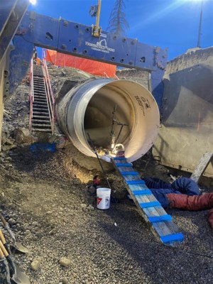 Calgarians urged to commit to three fewer toilet flushes as water crisis continues