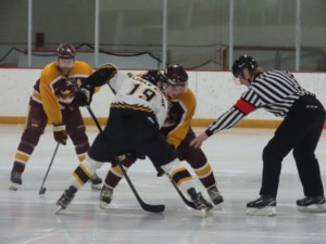 Outlook senior & female hockey teams have competitive days of home action