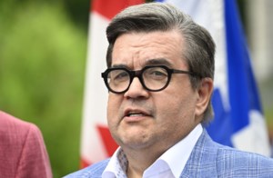 Creditors accept ex-Montreal mayor Denis Coderre's debt-repayment plan