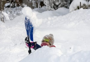 Cleanup will take 'days' after record-breaking Toronto snowstorm, city officials say