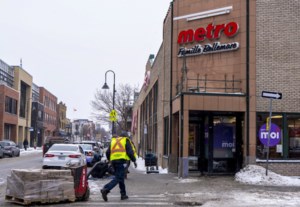 Metro raises dividend, Q1 profit down on frozen food distribution centre costs