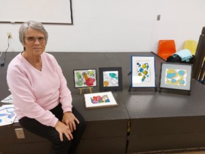 Outlook art workshop centers on unique and eyegrabbing graphics