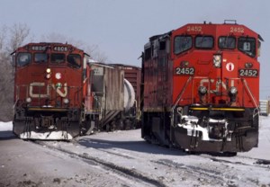 CN reports Q4 profit and revenue up from year ago, raises quarterly dividend