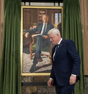 Former prime minister Stephen Harper’s official portrait unveiled in Ottawa