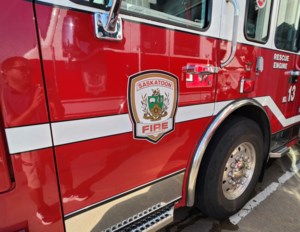 S'toon firefighters battle two house fires