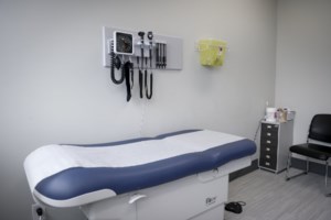 New survey suggests Canadians feel health-care system has deteriorated