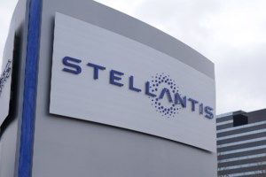 Stellantis selling stake in battery plant joint venture in Ontario to partner