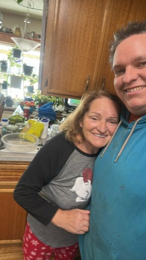 ‘Directly above her’: Saskatchewan man recalls fight with moose to save mother