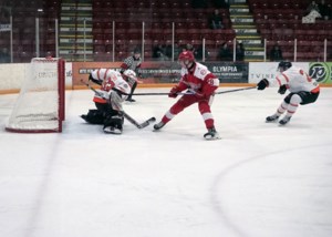 SJHL Wednesday Recap: Yorkton Terriers, Melfort Mustangs extend winning streaks
